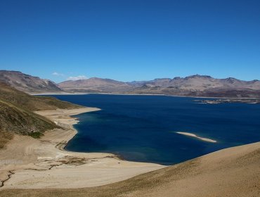 Complejo volcánico Laguna del Maule presentó enjambre sísmico