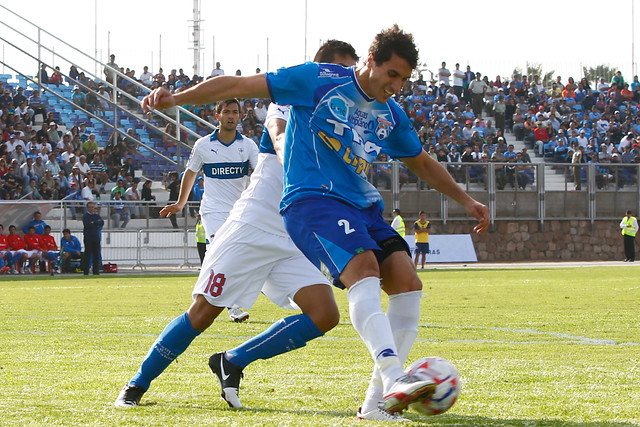 Primera B: Ñublense aseguró el concurso del defensa argentino Daniel Mustafá