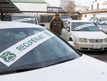 Carabineros de la 52ª. Comisaría de Maipú captura banda que robaba vehículos