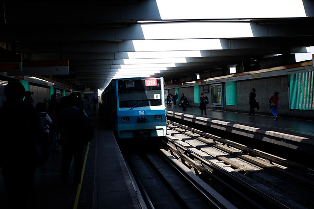 Convocan a “Foto Masiva en el Metro” luego de multa que afectó a usuario