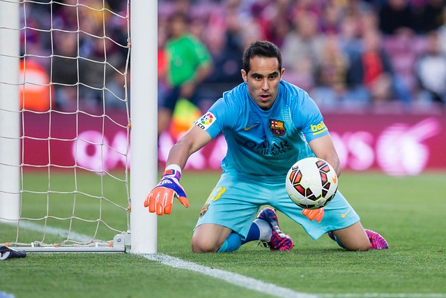 Claudio Bravo asoma como titular de cara a la final de la Supercopa Española