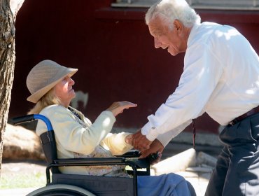 Cámara aprueba proyecto que elimina 5% de descuento en salud a jubilados