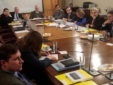 Diputados inician discusión por el aeropuerto internacional "Pablo Neruda"