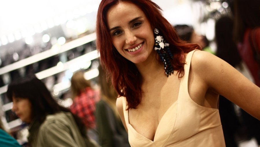La bella Isidora Urrejola sorprende con drástico cambio de look