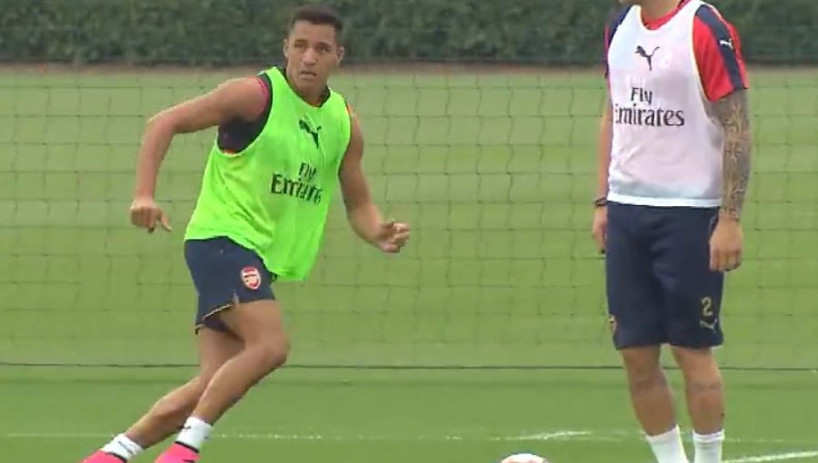 Video: Alexis volvió más sutil que nunca a los entrenamientos del Arsenal