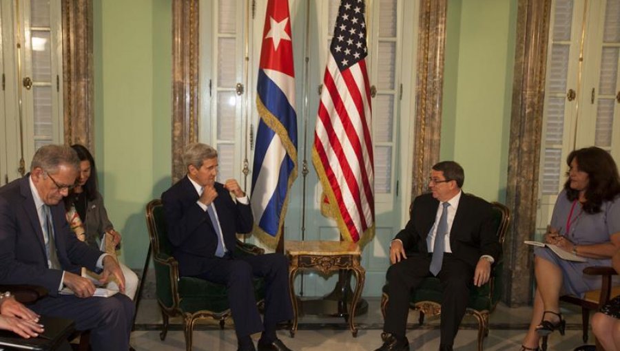 John Kerry y Bruno Rodríguez se reúnen tras inauguración de embajada de EEUU