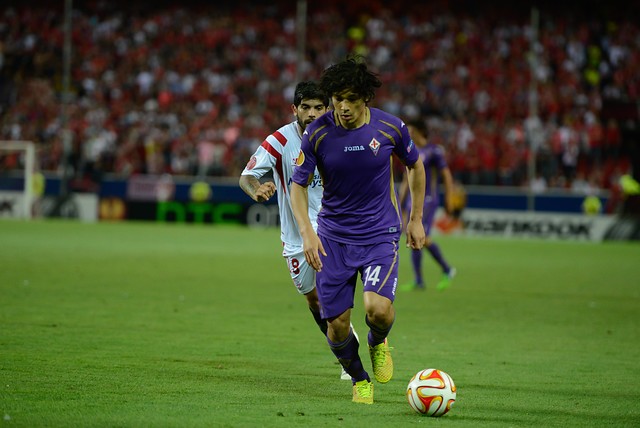 Matías Fernández erró un penal en triunfo de Fiorentina en amistoso