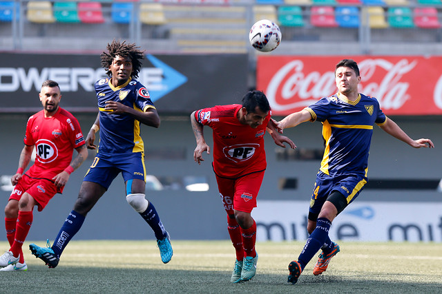 Primera B: Barnechea y Ñublense aburrieron con empate 0-0 en La Florida