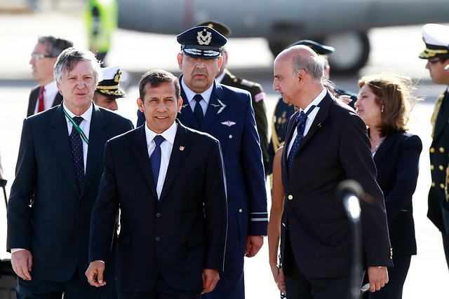 Aprobación a la gestión del presidente de Perú desciende a mínimos históricos