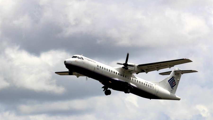 Encuentran los restos del avión indonesio desaparecido en Papúa
