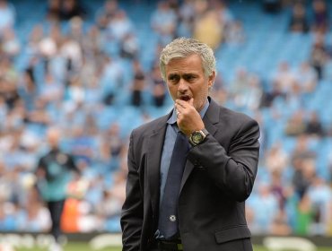 Fiel a su estilo: Mourinho causa polémica tras caer ante el City de Pellegrini