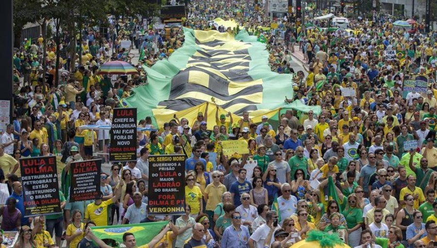 Gobierno brasileño reitera que protestas son prueba de "normalidad democrática"