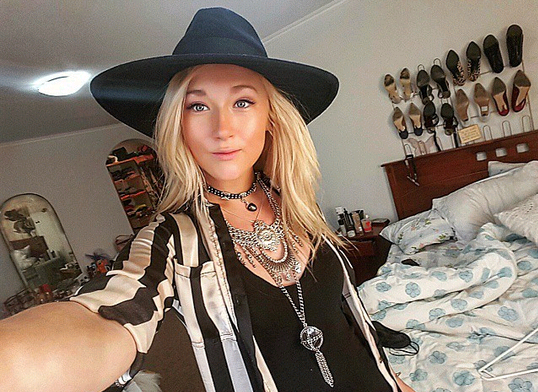 Vesta Lugg revela el motivo de su radical cambio de look