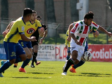 Universidad de Concepción superó a Palestino en ensayo del duelo copero con Nacional