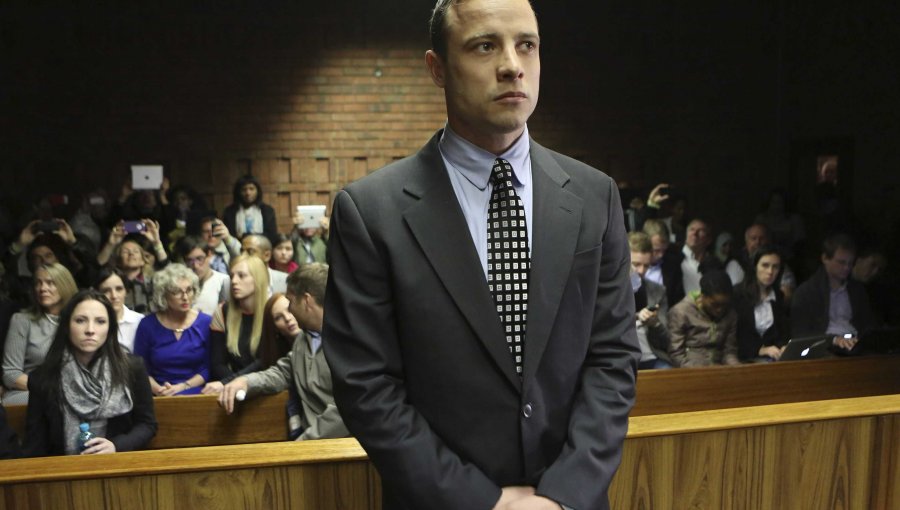 Pistorius seguirá cumpliendo su pena bajo arresto domiciliario en una mansión