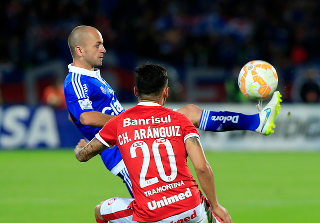 Charles Aránguiz podría debutar esta tarde en el Bayer Leverkusen