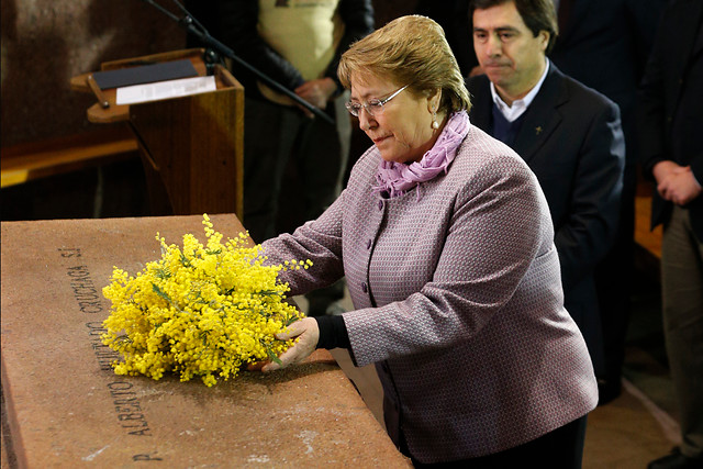 Michelle Bachelet llamó a recuperar las confianzas en la política