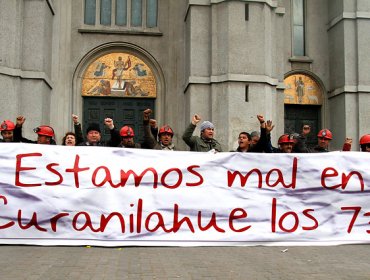 Mineros de Curanilahue protestan en Concepción y piden mediación de la Iglesia