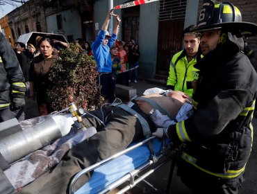 Mujer murió en incendio que destruyó tres inmuebles en Estación Central