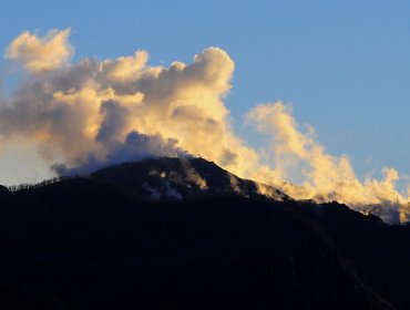 Sernageomin desciende a alerta verde los volcanes Chaitén y Calbuco