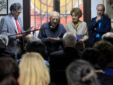 Sacerdote José Aldunate en observación tras accidente cerebrovascular