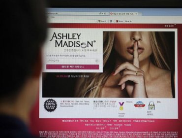 Publican los datos robados de los usuarios de la web de infidelidades matrimoniales Ashley Madison