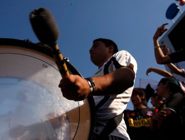 Colo Colo solicitó a Estadio Seguro el regreso del bombo a los recintos del país