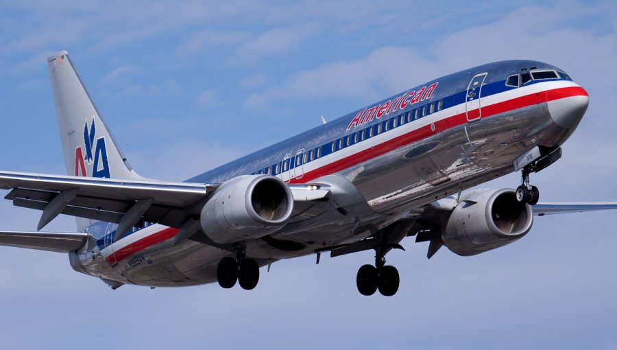 “American Airlines” ofrece pasajes “botados” en error garrafal de la Aerolínea