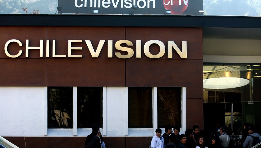 Chilevisión tendrá que pagar 120 millones de pesos a ex juez Calvo que investigaba caso Spiniak