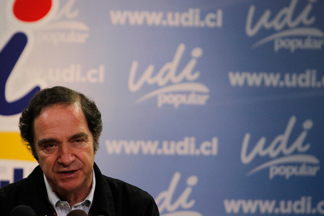 UDI y fallo en caso Guzmán: Una advertencia a los involucrados que están fuera del país