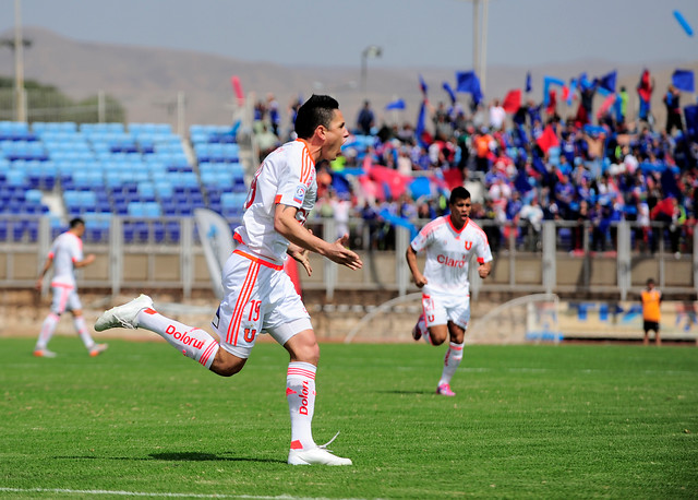 Universidad de Chile vence con lo justo a San Marcos con tanto de Canales