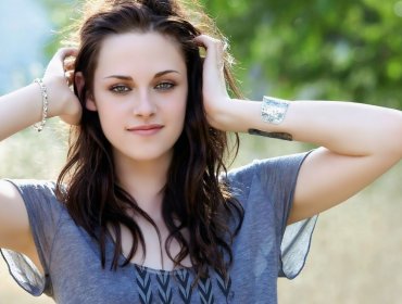 Kristen Stewart cambia radicalmente y deja de lado el look rockero
