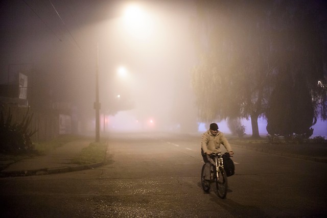 Sujeto atropelló a ciclista y arrojó el brazo de la víctima a un río