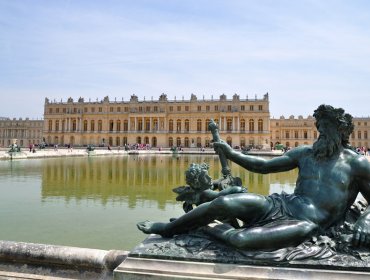 El Palacio de Versalles se ofrece como hotel de lujo