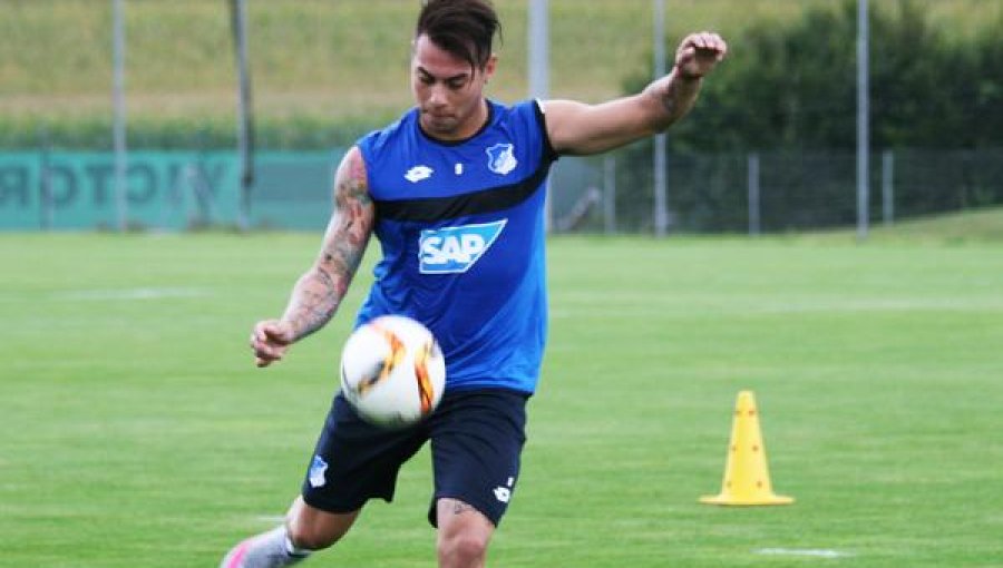 Eduardo Vargas fue presentado oficialmente en el Hoffenheim alemán