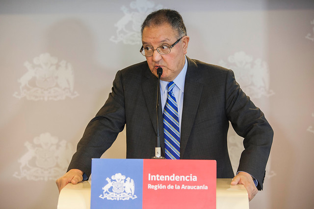 Burgos rechaza “victimización” de Huenchumilla ante críticas por su salida