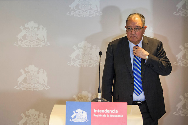 Bancada PS critica remoción de Huenchumilla en medio de marcha de camioneros