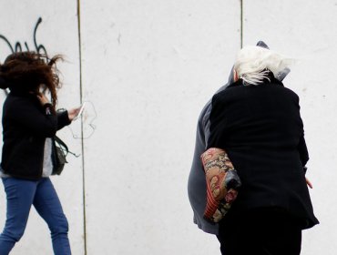 Anuncian chubascos y viento para la tarde en la capital