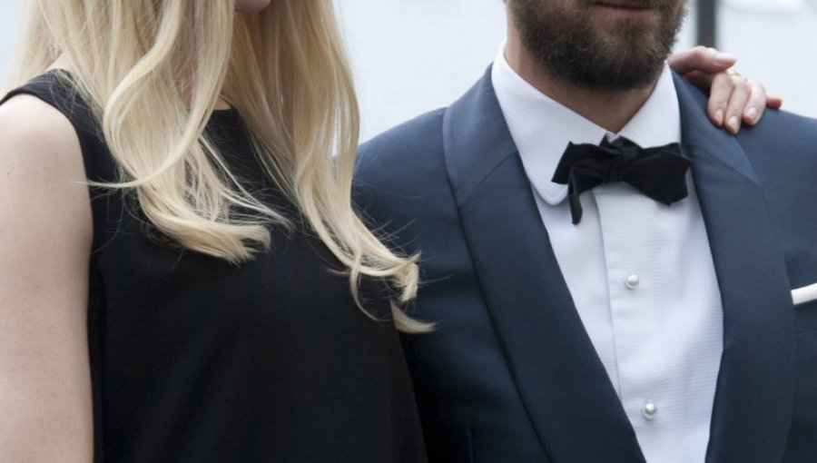 Claudia Schiffer luce mejor que nunca a sus 45 años