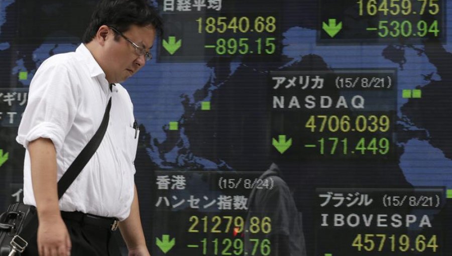 Tokio se recupera de las pérdidas iniciales y sube un 1,10 % al descanso