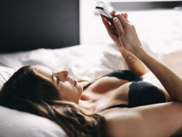 Sexting: Con estos 5 mensajes de texto dejarás loco a tu pareja