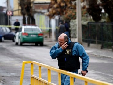 Desbaratan desarmaduría de vehículos robados en parcela de Puente Alto