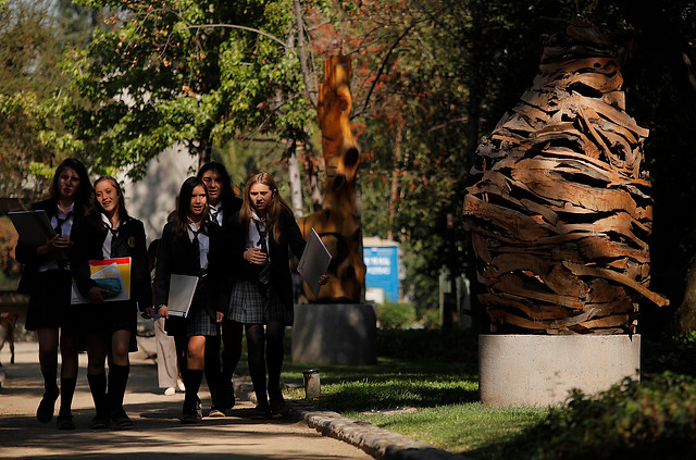 Más de 300 colegios han presentado solicitud para convertirse en gratuitos para el 2016