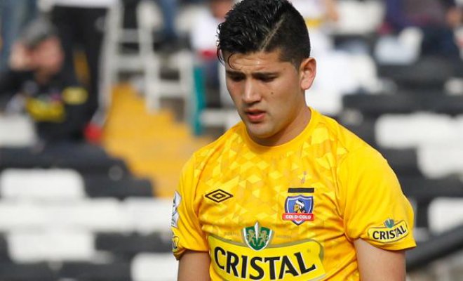 Plantel apoya a Salazar para ser segundo meta de Colo Colo pero ByN no lo quiere