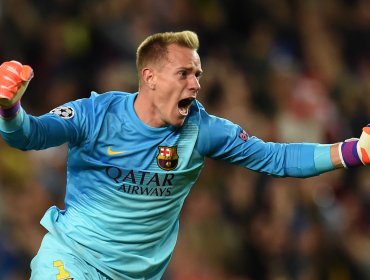 Ter Stegen sube sus bonos en su lucha con Bravo al recibir premio de la UEFA