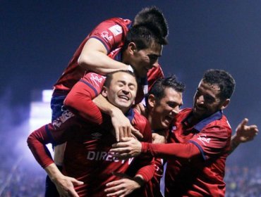 Universidad Católica busca sacar ventaja ante Libertad por Copa Sudamericana