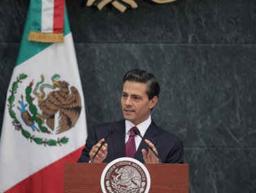 Peña Nieto afronta la segunda mitad de su mandato con cambios en su gabinete