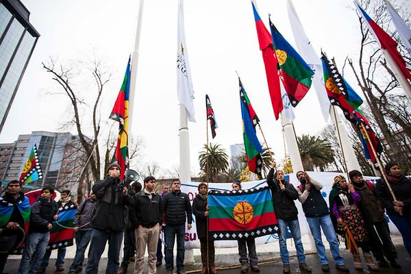 Comuneros mapuches se tomaron la Gobernación de Malleco