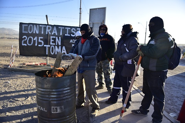 Trabajadores contratistas culpan a Codelco por quiebre de negociaciones