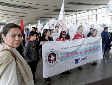 Funcionarios de aeronáutica anuncian paro el 15 de septiembre